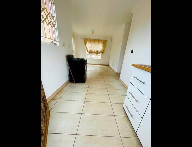 3 BEDROOM PROPERTY TO RENT IN PROTEA GLEN